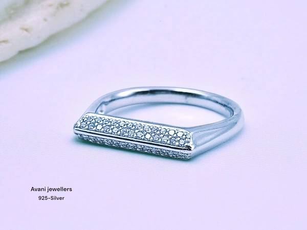 Avani Jewellers Silver Ladies Fancy Ring - 3.15, 20