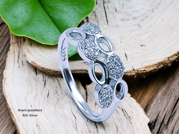 Avani Jewellers Silver Ladies Fancy Ring - 2.31, 10