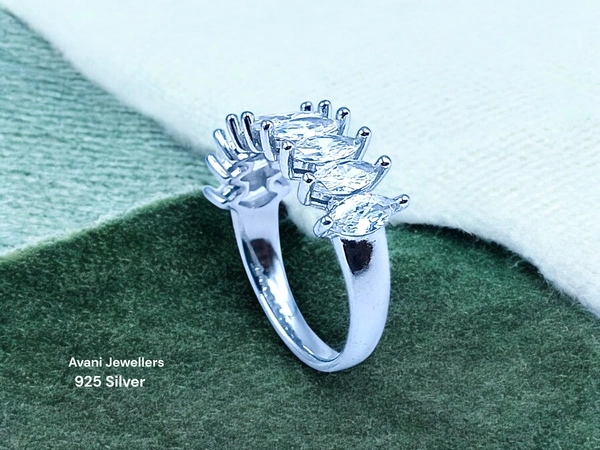 Avani Jewellers Silver Ladies Fancy Ring - 3.45, 13
