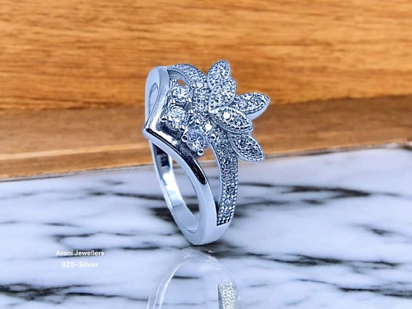 Avani Jewellers Silver Ladies Fancy Ring - 3.11, 13