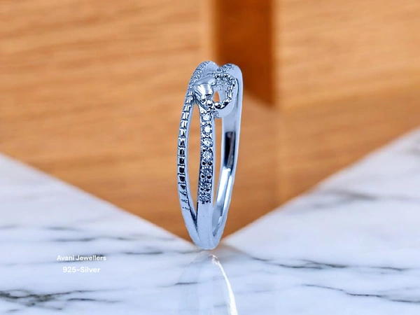 Avani Jewellers Silver Ladies Fancy Ring - 1.64, 12