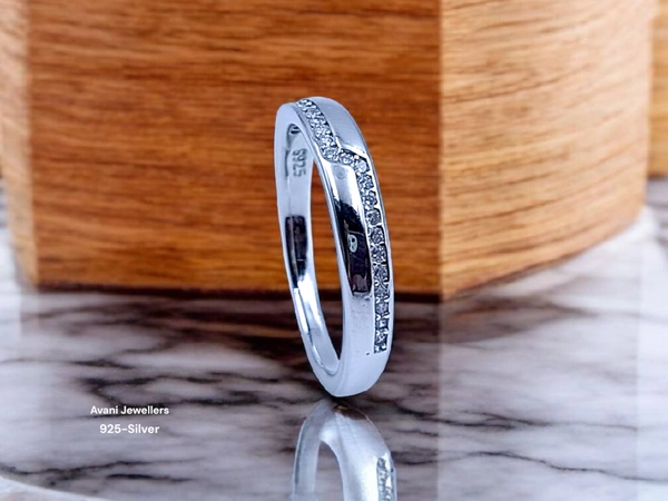 Avani Jewellers Silver Ladies Fancy Ring - 2.68, 18