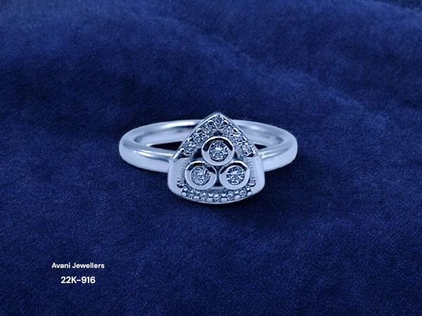 Avani Jewellers Silver Ladies Fancy Ring - 2.53, 9