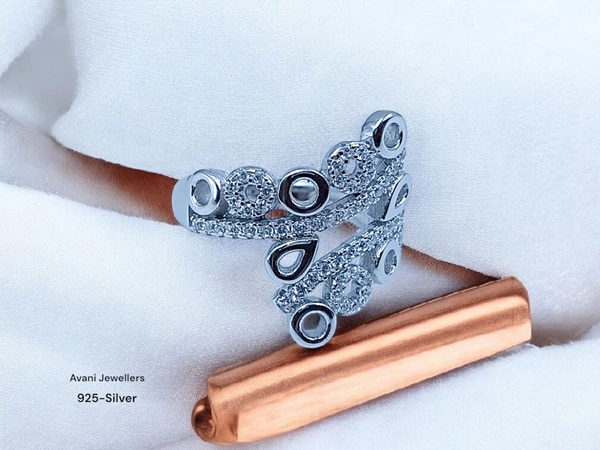 Avani Jewellers Silver Ladies Fancy Ring - 3.55, 12