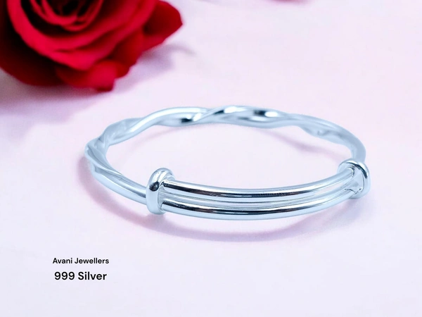 Avani Jewellers Silver Ladies Plain Kade - 20.41, Adjustable