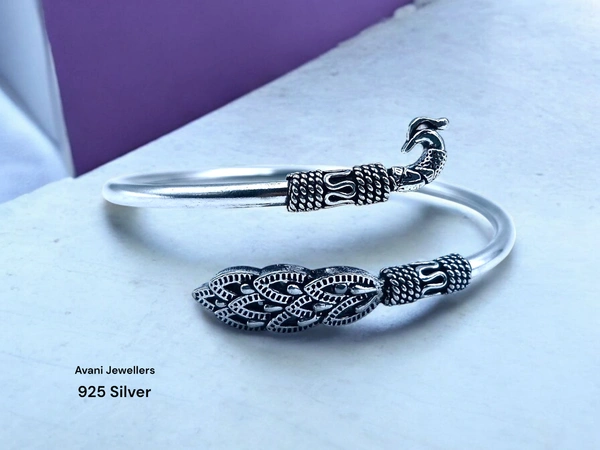 Avani Jewellers Silver Ladies Plain Kade - 17.09, Free Size