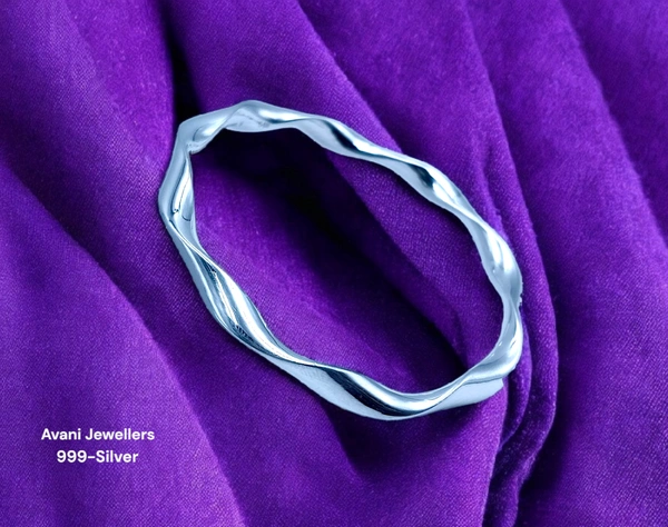 Avani Jewellers Silver Ladies Plain Kade - 22.39, 2.3