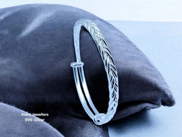 Avani Jewellers Silver Ladies Plain Kade - 19.12, Adjustable