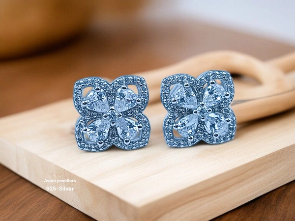 Avani Jewellers Silver Fancy Studs - 3.74