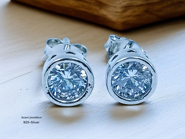 Avani Jewellers Silver Fancy Studs - 1.53