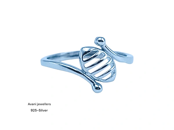 Avani Jewellers Silver Ladies Plain Ring - 1.34, 10