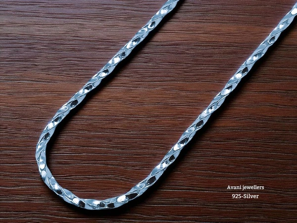 Avani Jewellers Silver Gents Chain - 4.55, 20