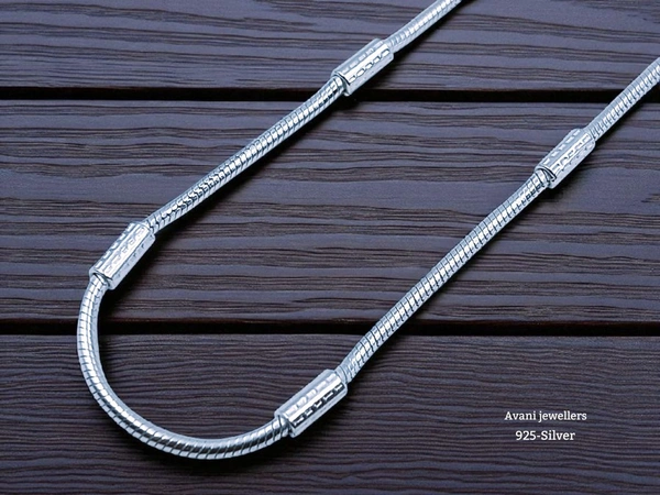 Avani Jewellers Silver Gents Chain - 7.65, 16