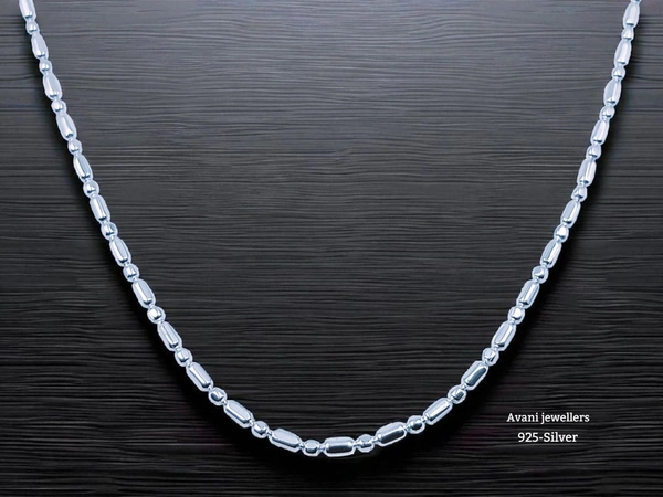 Avani Jewellers Silver Gents Chain - 4.56, 16