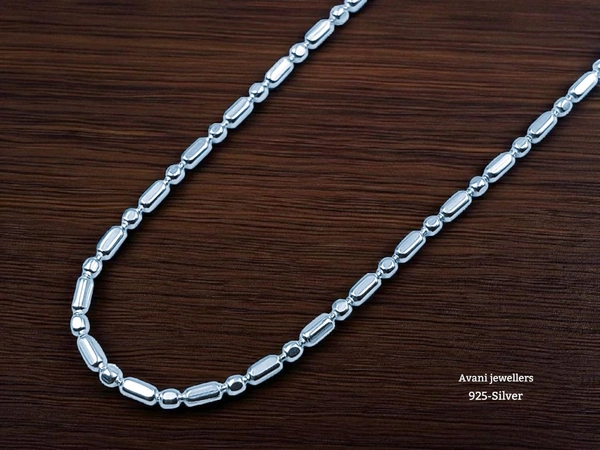 Avani Jewellers Silver Gents Chain - 4.56, 16