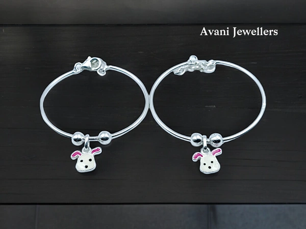 Avani Jewellers Silver Baby Plain Kade - 10.65, Adjustable