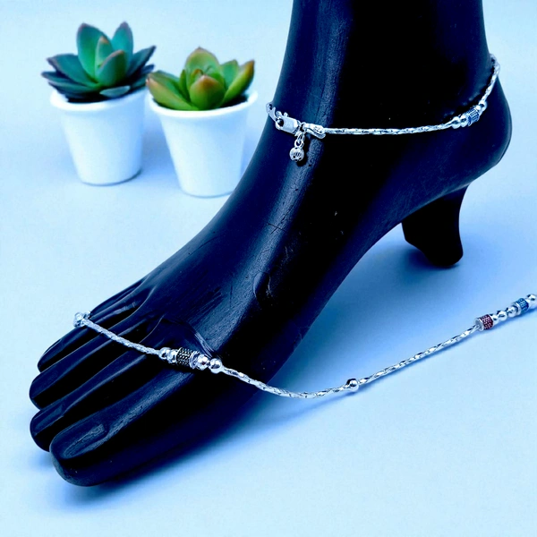 Silver Fancy Paayal - 14.6, 10.5 Inch