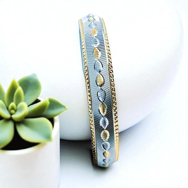 Avani Jewellers Silver Gents Kade - 35.12, 2.11 INCH