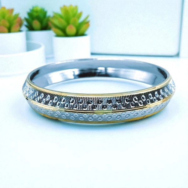 Avani Jewellers Silver Gents Kade - 36.22, 2.8 INCH