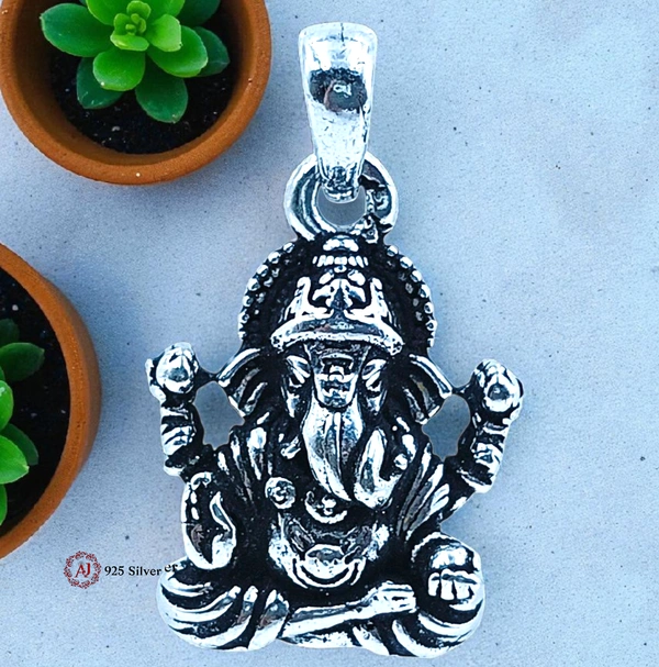 Silver God Pendant - 2.92