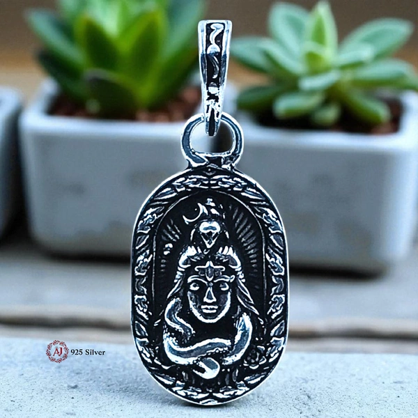 Silver God Pendant - 4.01