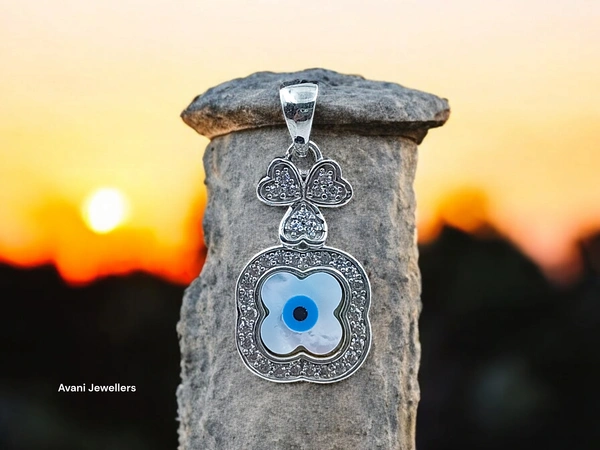 Avani Jewellers Silver Ladies Fancy Pendant - 3.6