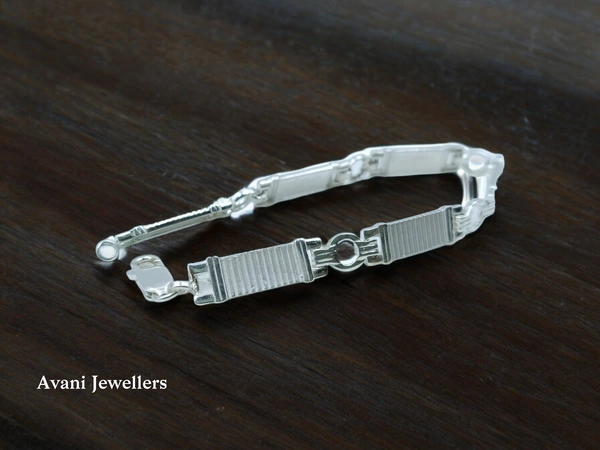 Avani Jewellers Silver Gents Bracelet - 15.67, 8.5 Inch