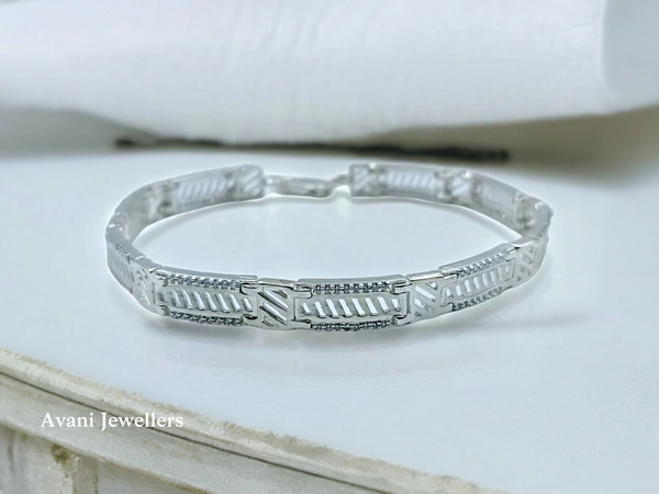 Avani Jewellers Silver Gents Bracelet - 13.78, 8 Inch