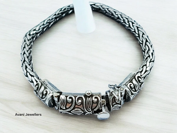 Avani Jewellers Silver Gents Bracelet - 41.93, 8 Inch