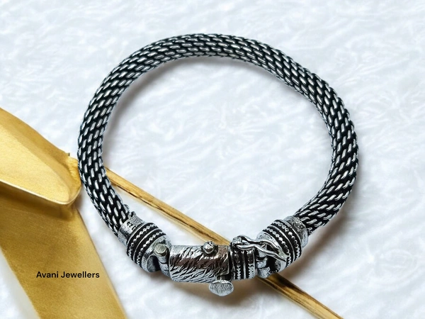 Silver Gents Bracelet - 35.77, 8.5 Inch