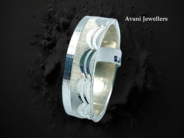 Avani Jewellers Silver Gents Bands - 3.26, 13.5