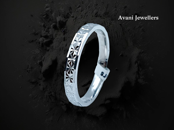 Avani Jewellers Silver Gents Bands - 2.63, 20
