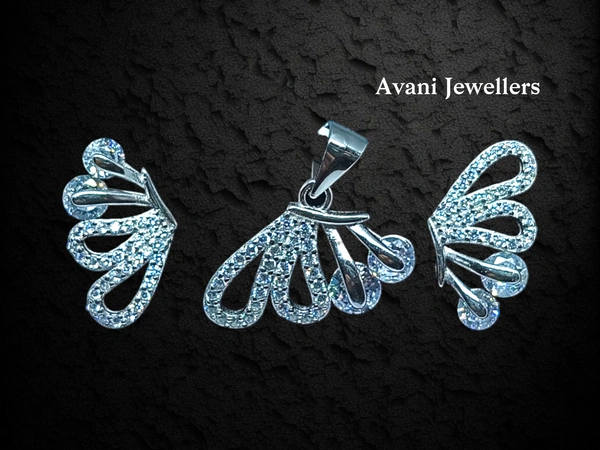 Avani Jewellers Silver Italian Fancy Pendant Set - 3.57