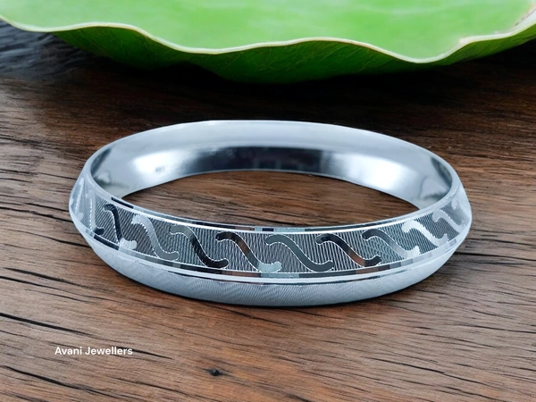 Avani Jewellers Silver Gents Kade - 40.16, 2.10 INCH