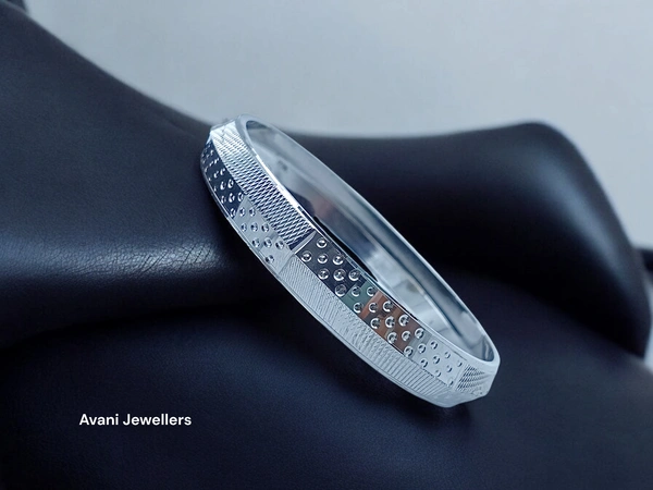 Avani Jewellers Silver Gents Kade - 35.11, 2-4.2 Inch
