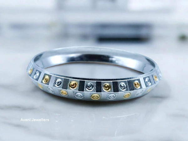 Avani Jewellers Silver Gents Kade - 36.37, 2-5.5 Inch