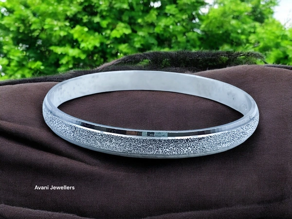 Silver Gents Kade - 30.44, 2.8 INCH
