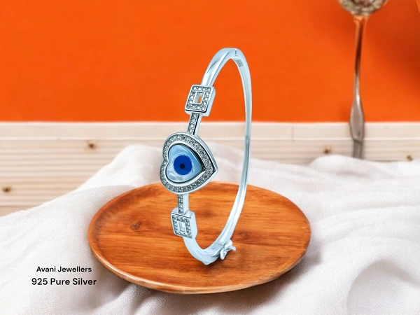 Avani Jewellers Silver Ladies Fancy Kade - 11.42, Free Size