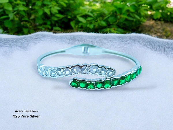 Avani Jewellers Silver Ladies Fancy Kade - 13.15, Free Size