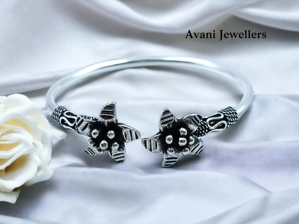 Avani Jewellers Silver Ladies Plain Kade - 10.99, Adjustable
