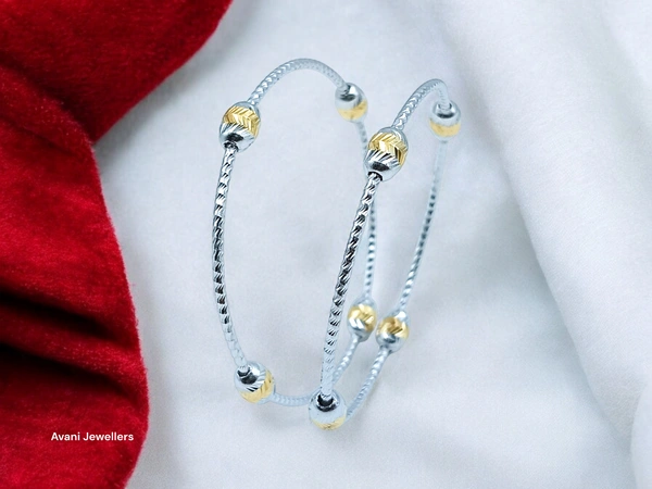 Avani Jewellers Silver Ladies Fancy Kade - 5.58, Free Size