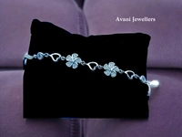 Avani Jewellers Silver Ladies Fancy Bracelet - 6.92, Adjustable