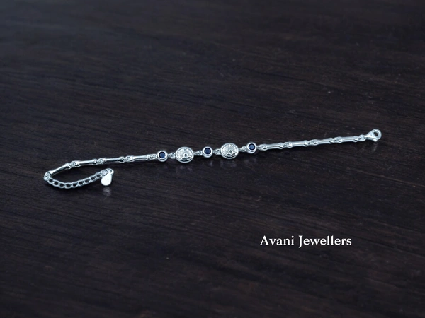 Avani Jewellers Silver Ladies Fancy Bracelet - 6.57, Adjustable