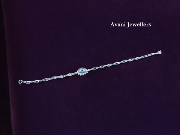 Avani Jewellers Silver Ladies Fancy Bracelet - 5.83, Adjustable
