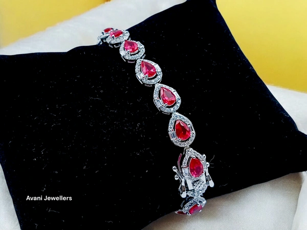 Avani Jewellers Silver Ladies Fancy Bracelet - 12.51, 7 Inch