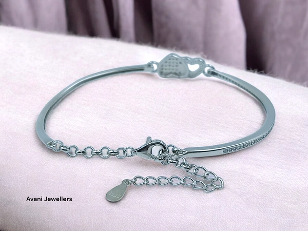 Avani Jewellers Silver Ladies Fancy Bracelet - 6.83, Adjustable