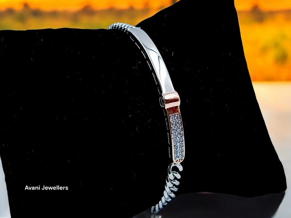 Avani Jewellers Silver Ladies Fancy Bracelet - 9.66, Adjustable