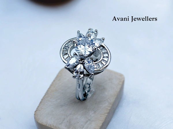 Avani Jewellers Silver Ladies Fancy Ring - 4.86, 17