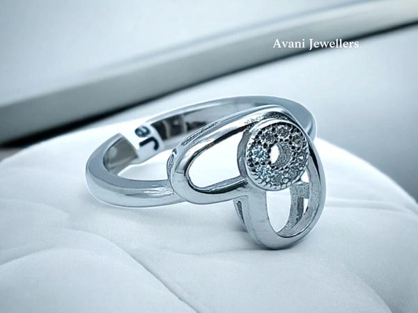 Avani Jewellers Silver Ladies Fancy Ring - 2.59, 9