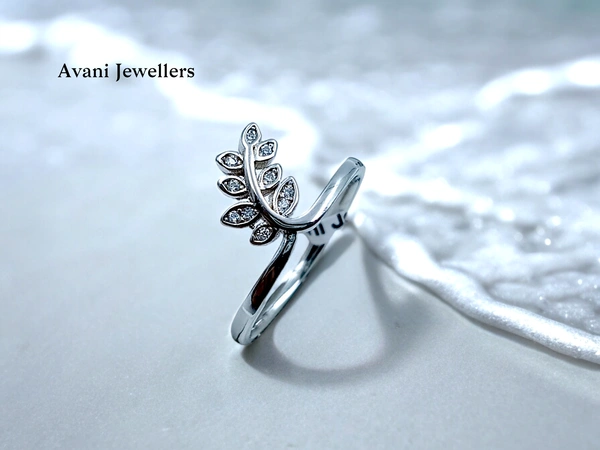 Avani Jewellers Silver Ladies Fancy Ring - 1.99, 11